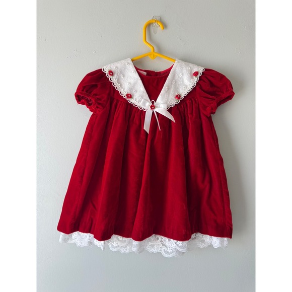 La Princess Other - La Princess Red Velvet Holiday Dress White Lace Collar Rosebuds 24M